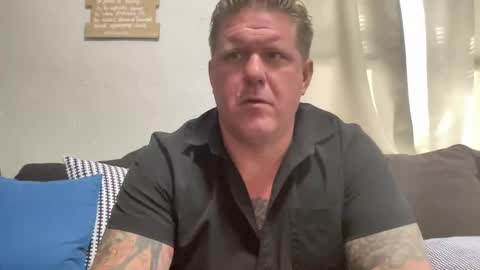 Snapshot of happilymarr1ed chatting on September 10, 2:29 pm DadBod online show from September 10, 2:29 pm