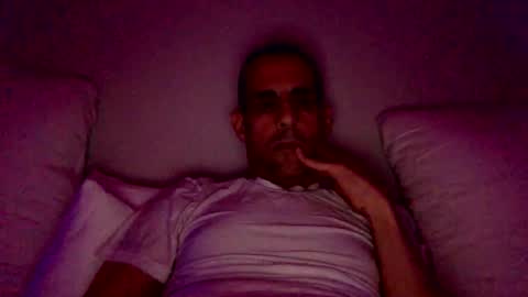 Snapshot of happy2334 chatting on September 12, 1:02 pm skysky6969 online show from September 12, 1:02 pm