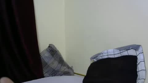 happy online show from March 10, 8:34 pm