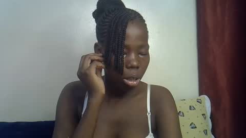 happy_kienyeji online show from November 11, 4:03 am