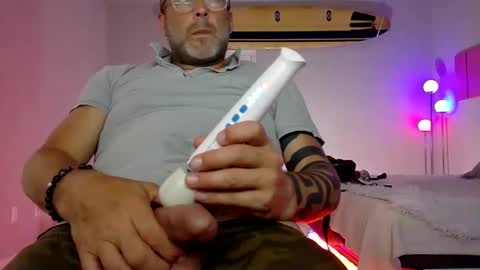 Josh Hamilton online show from April 9, 2:37 am