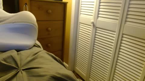 Snapshot of happyhogan1 chatting on February 26, 3:10 pm Jhonassmann12 online show from February 26, 3:10 pm