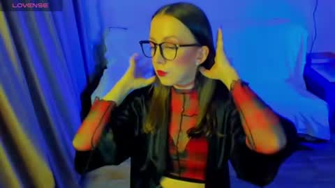 Stephanie online show from July 10, 7:18 pm
