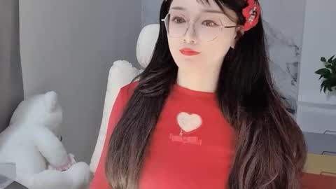 Daisy online show from February 13, 3:18 am