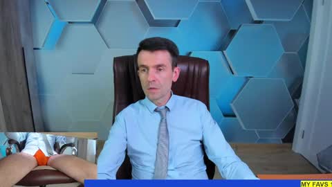 Steve online show from May 4, 12:33 pm