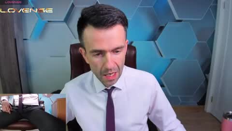 Steve online show from May 26, 10:10 am