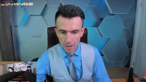 Steve online show from May 19, 10:33 am