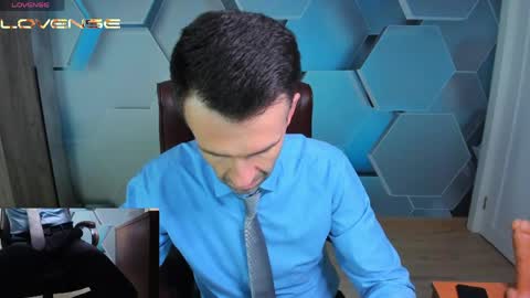 Steve online show from May 31, 10:36 am