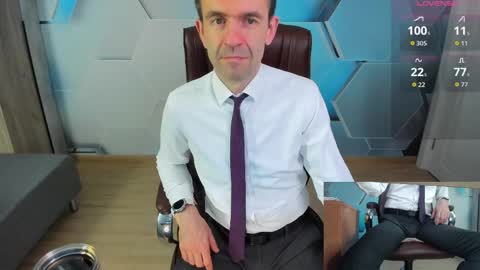 Steve online show from April 4, 3:57 am