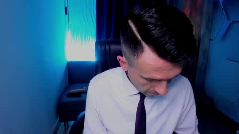 Steve online show from November 7, 2:19 pm