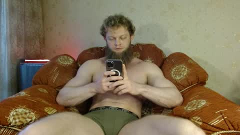 Snapshot of hardandripped chatting on September 10, 11:11 am Valentino Hard online show from September 10, 11:11 am