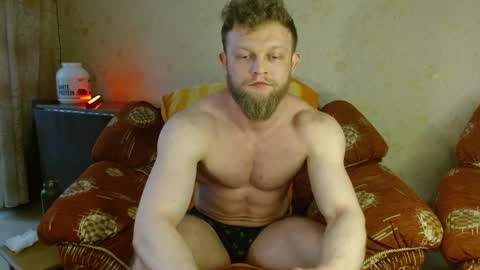 Snapshot of hardandripped chatting on February 9, 8:32 am Valentino Hard online show from February 9, 8:32 am
