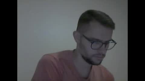 hardboylovemilfmoom online show from November 1, 5:23 pm