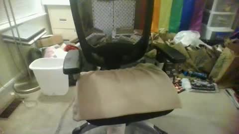 hardy online show from February 12, 9:13 am