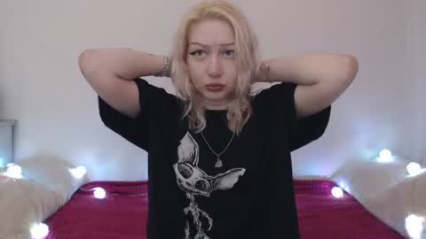 Emily online show from July 5, 7:54 pm