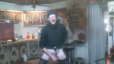 Snapshot of hardinhand44 chatting on January 14, 5:12 pm john nobles online show from January 14, 5:12 pm