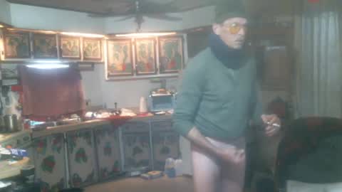 Snapshot of hardinhand44 chatting on December 8, 6:06 pm john nobles online show from December 8, 6:06 pm