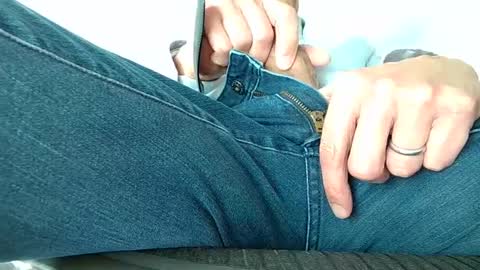 Straight Exhibitionist All Welcome online show from February 24, 9:41 pm