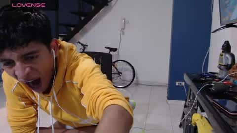 Andres Dean online show from February 17, 1:36 am