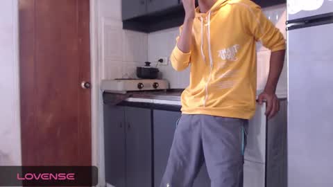 Andres Dean online show from January 24, 8:32 pm