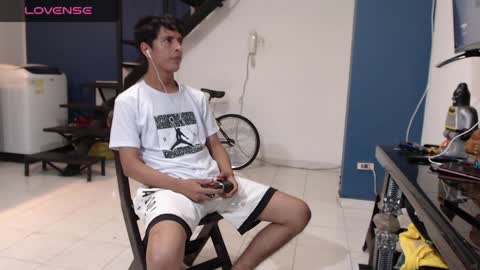 Andres Dean online show from February 26, 1:03 am