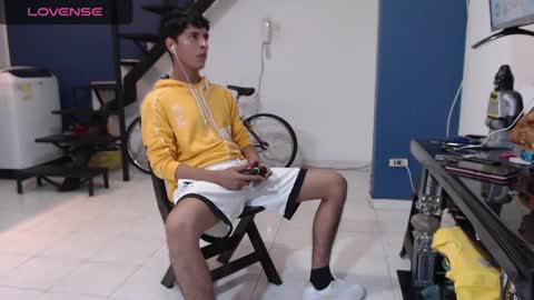 Andres Dean online show from February 14, 3:00 am