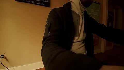 Tom online show from October 12, 11:17 pm