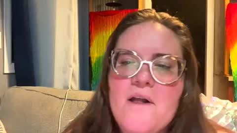 Fiiona online show from April 12, 7:45 am