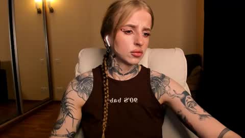 Julia online show from June 20, 6:08 am