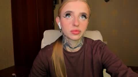 Julia online show from September 29, 5:17 am