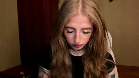 Julia online show from February 15, 4:37 am