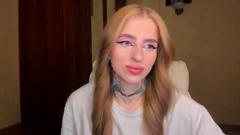 Julia online show from September 26, 5:48 am