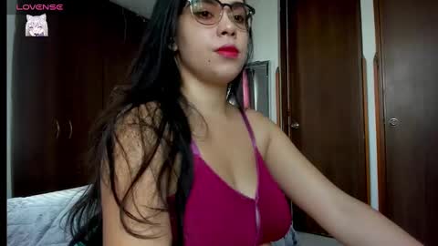 Natii  online show from February 17, 4:28 pm