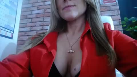 harleyrebz online show from October 14, 7:00 am