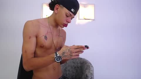 Harry online show from February 14, 8:42 am
