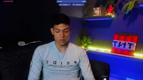  ... online show from April 8, 3:04 pm