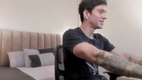 Harry Jones online show from February 7, 5:18 pm