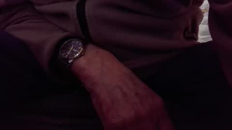 hartl1112 online show from December 1, 6:00 am