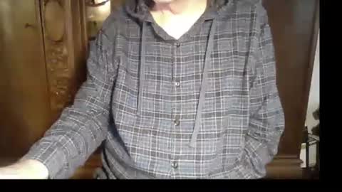 hot n  nasty online show from April 13, 9:13 am