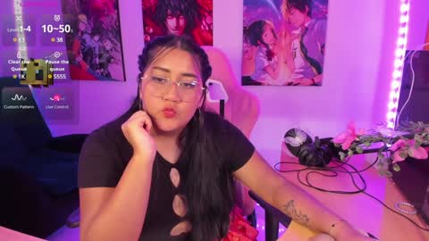 karen  online show from January 30, 6:32 pm