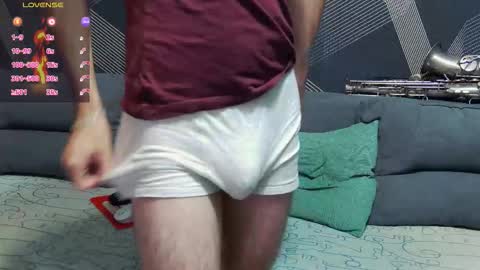 Snapshot of harvey_ren chatting on September 11, 8:32 pm Harvey online show from September 11, 8:32 pm