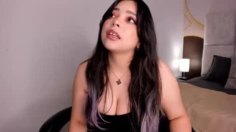 has_gonzalezz online show from February 2, 4:53 am