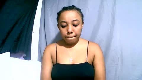 hasimina09 online show from October 13, 5:15 pm