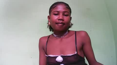 hasleyinah online show from April 5, 5:26 am