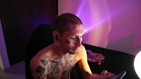 More content   2   online show from December 19, 2:51 am