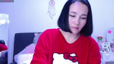 Snapshot of hatzukoi_miaow chatting on December 22, 10:17 am petunia online show from December 22, 10:17 am