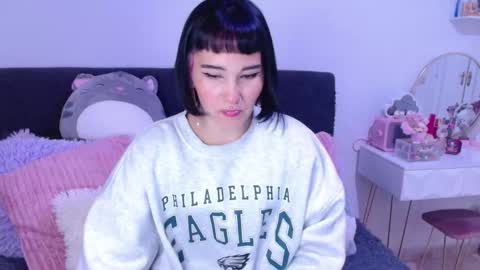 Snapshot of hatzukoi_miaow chatting on September 22, 3:16 pm petunia online show from September 22, 3:16 pm
