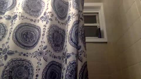 havingfun103 online show from December 15, 2:08 am