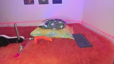 hayden_howland online show from September 26, 11:51 am