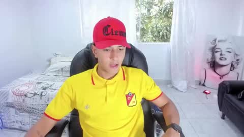 Hayen Boy online show from October 15, 2:07 pm